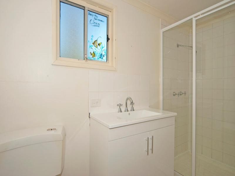 132 Smiths Road, Goodna QLD 4300