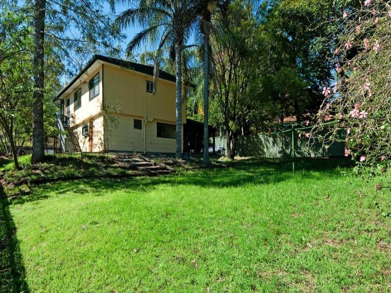 132 Smiths Road, Goodna QLD 4300