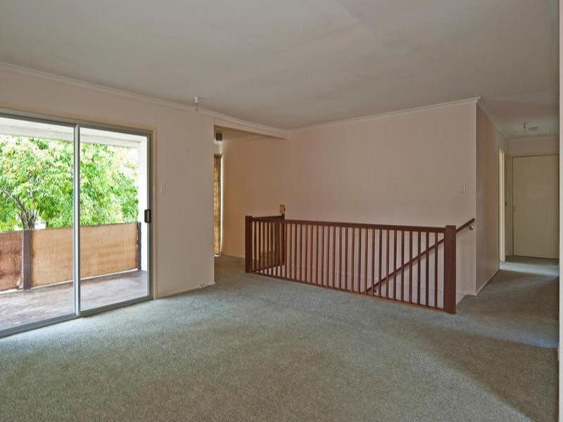 7 Kennedy Drive, Redbank Plains QLD 4301