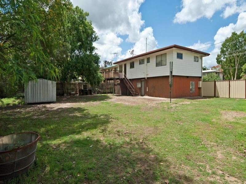 7 Kennedy Drive, Redbank Plains QLD 4301