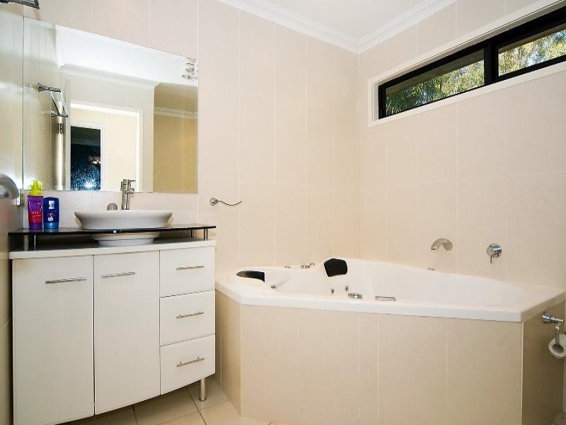 14 Devon Drive, Bellbird Park QLD 4300