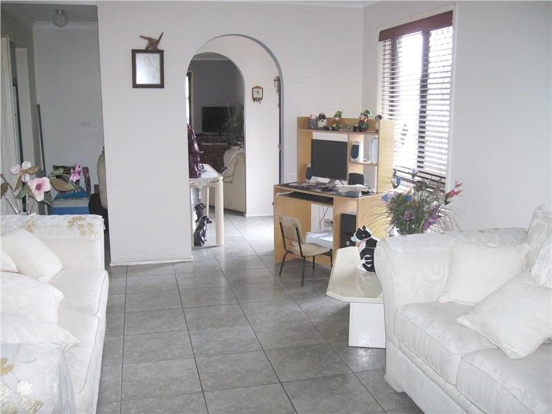 Redbank Plains QLD 4301