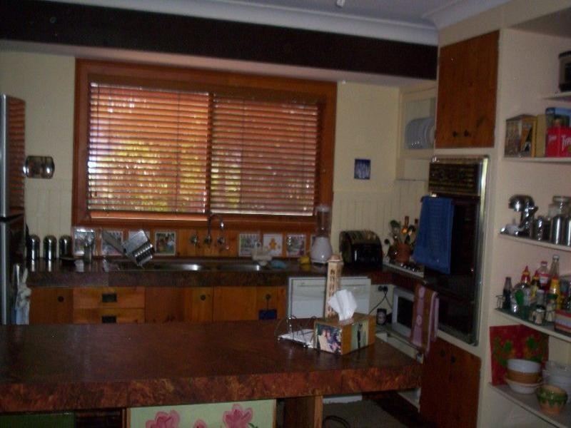 6 Glen Fairlie Avenue, Redbank Plains QLD 4301