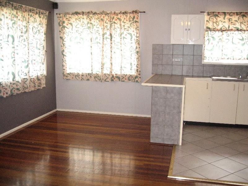 2 Fitchett Street, Goodna QLD 4300