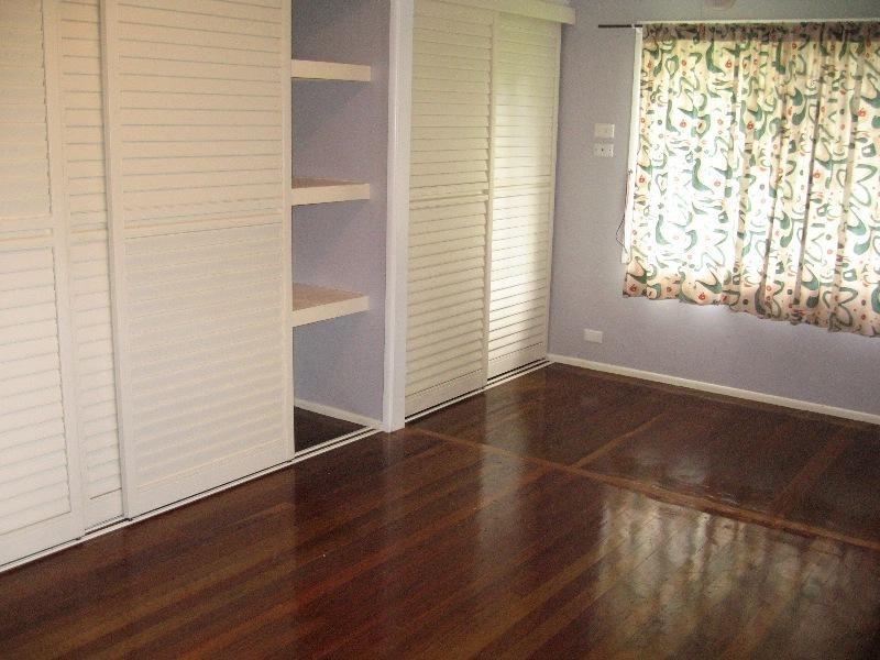 2 Fitchett Street, Goodna QLD 4300