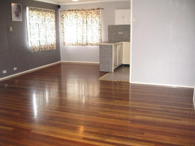 2 Fitchett Street, Goodna QLD 4300