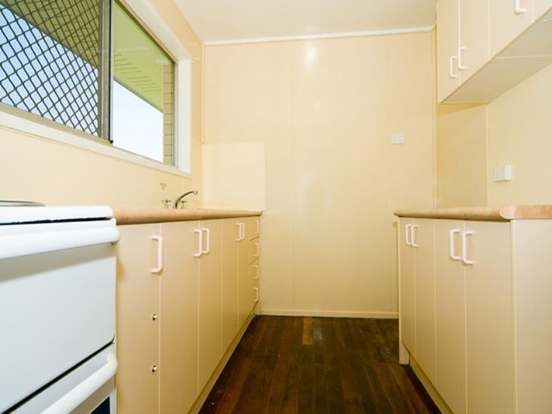 14 Fitchett Street, Goodna QLD 4300