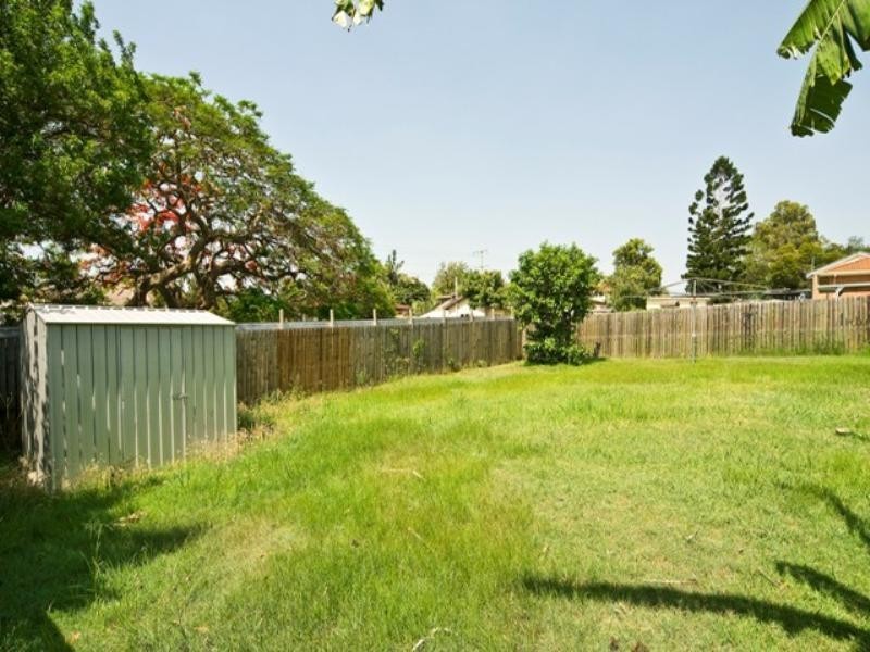 14 Fitchett Street, Goodna QLD 4300