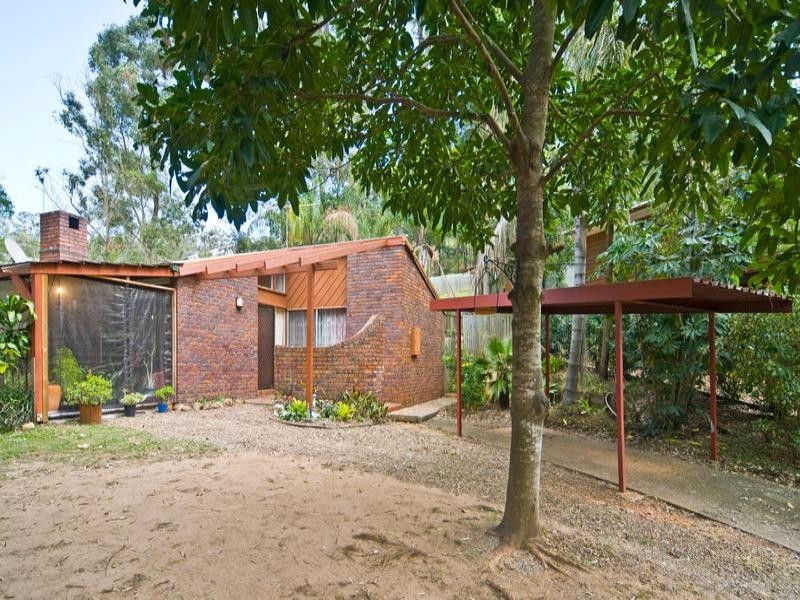 25 Devon Drive, Bellbird Park QLD 4300