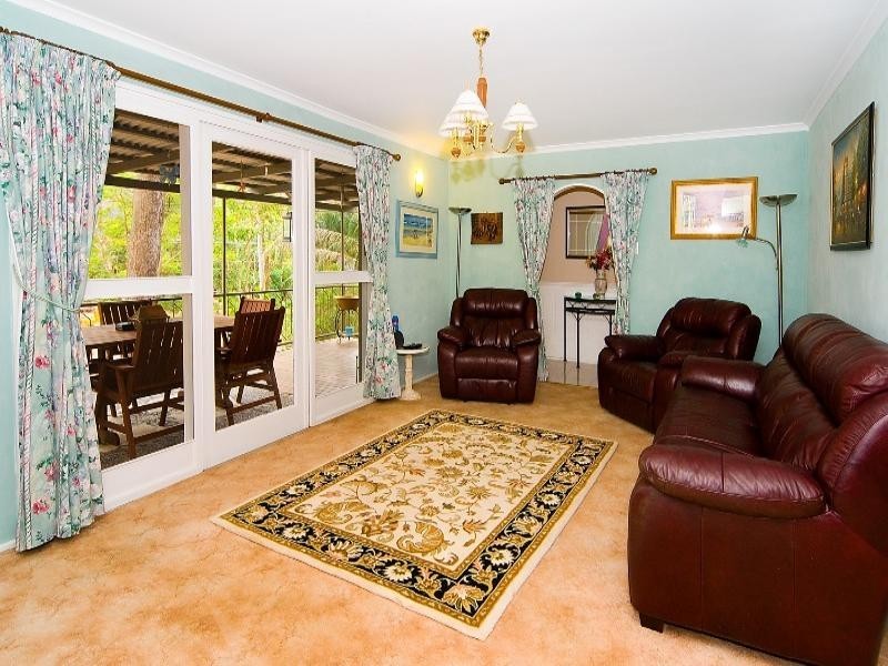 56 Woodlands Avenue, Camira QLD 4300