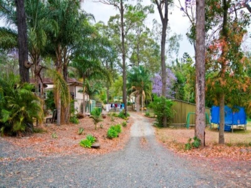 56 Woodlands Avenue, Camira QLD 4300