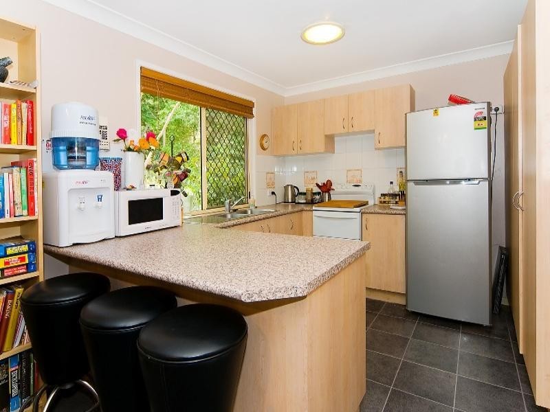 56 Woodlands Avenue, Camira QLD 4300