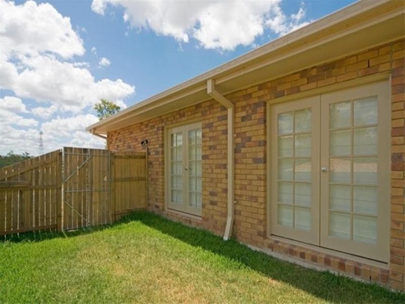39 Sutherland Crescent, Goodna QLD 4300