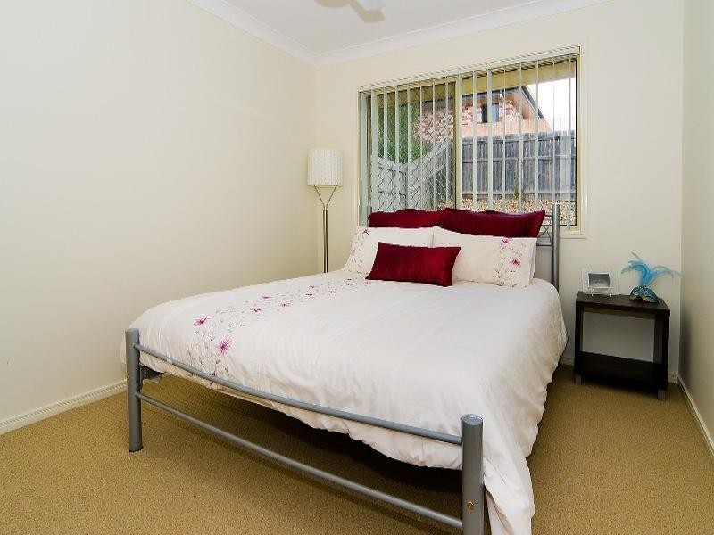 18 Sutherland Crescent, Goodna QLD 4300