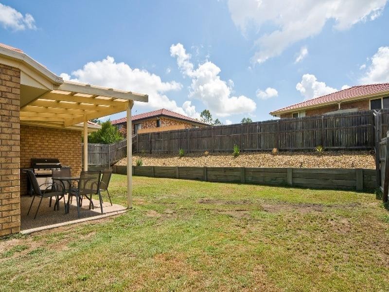 18 Sutherland Crescent, Goodna QLD 4300