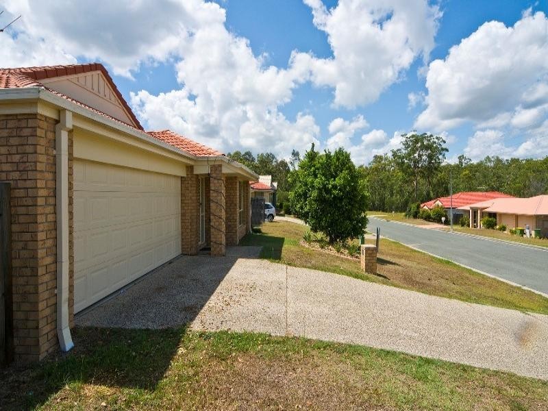 18 Sutherland Crescent, Goodna QLD 4300
