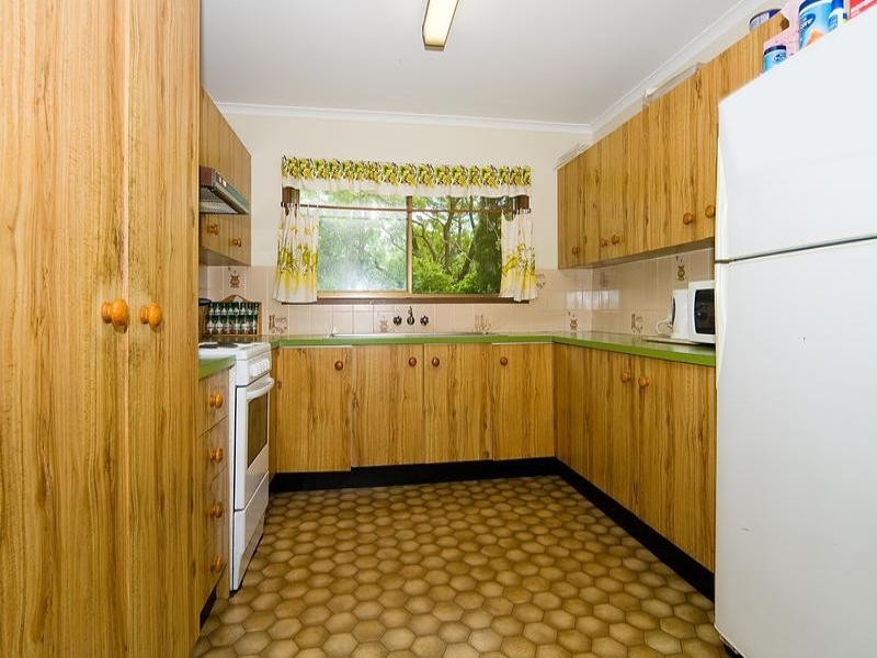 31 Boscawan Crescent, Bellbird Park QLD 4300