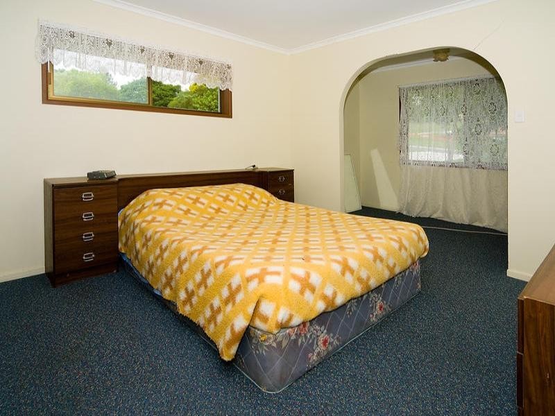 31 Boscawan Crescent, Bellbird Park QLD 4300