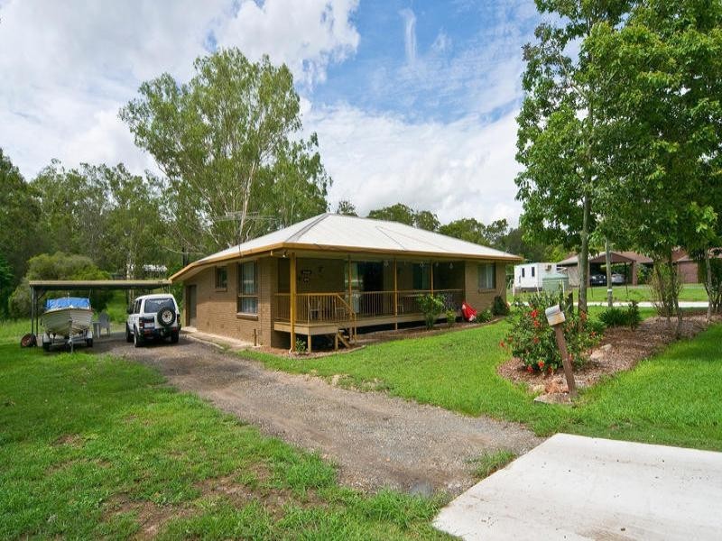 31 Boscawan Crescent, Bellbird Park QLD 4300