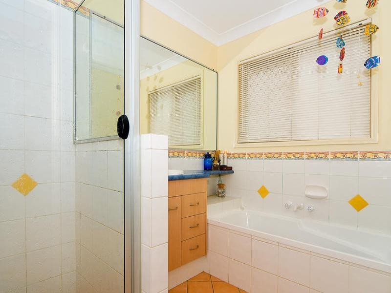 27 Millwood Terrace, Springfield QLD 4300