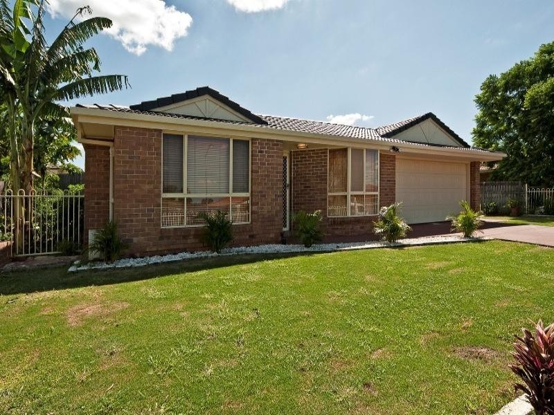 102 Highbury Drive, Redbank Plains QLD 4301
