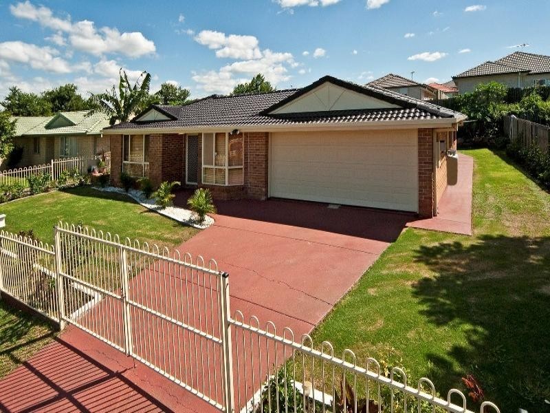 102 Highbury Drive, Redbank Plains QLD 4301