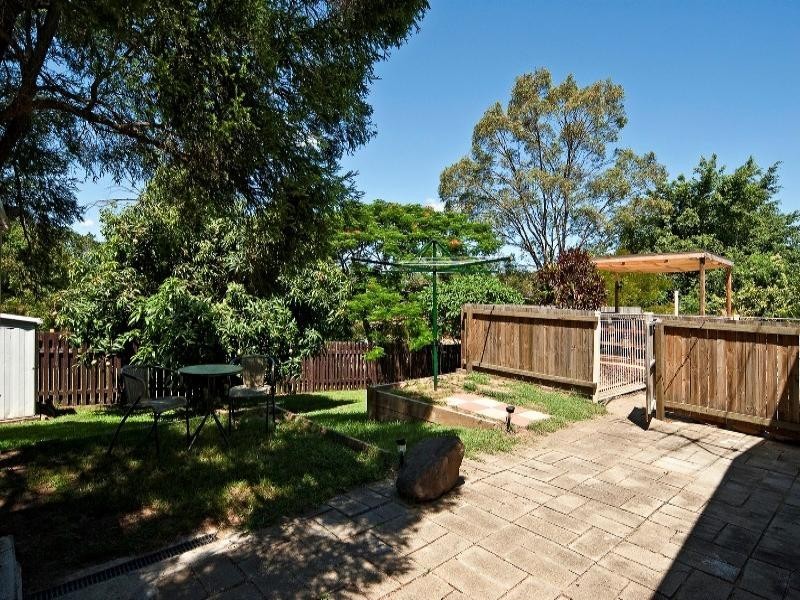 31 Kennedy Drive, Redbank Plains QLD 4301