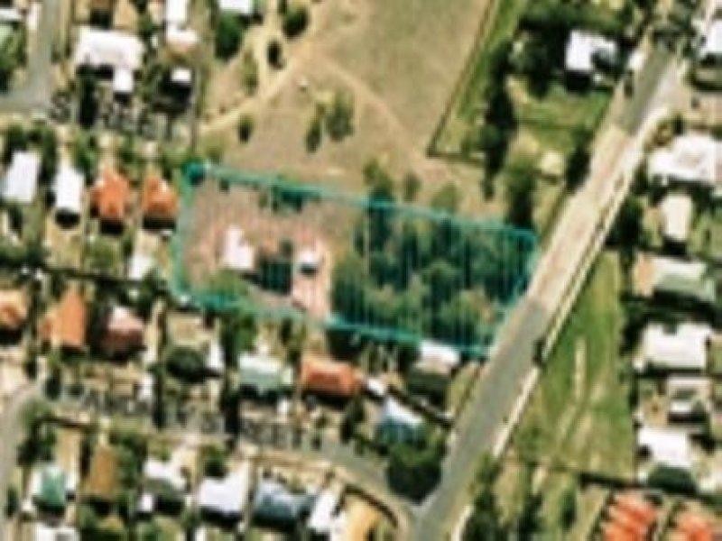 33 Albert Street, Goodna QLD 4300