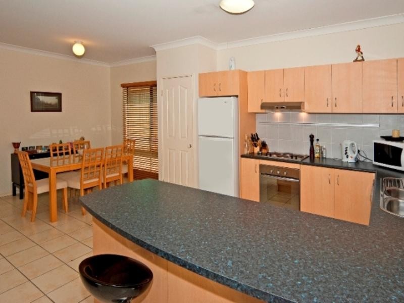 19 Emma Place, Springfield Lakes QLD 4300