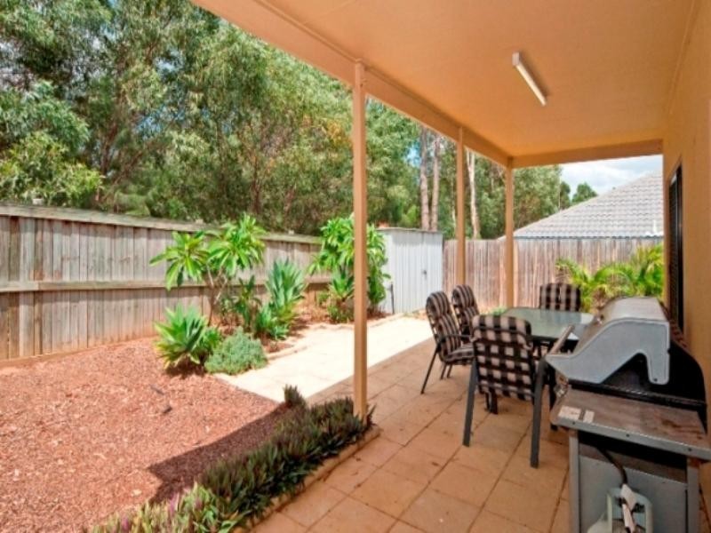 19 Emma Place, Springfield Lakes QLD 4300