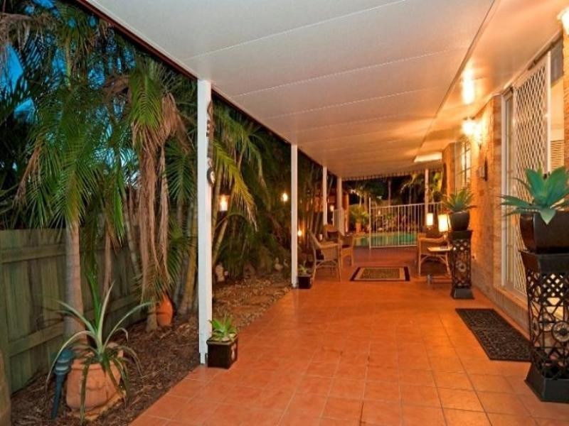 27 Paul Tully Avenue, Collingwood Park QLD 4301