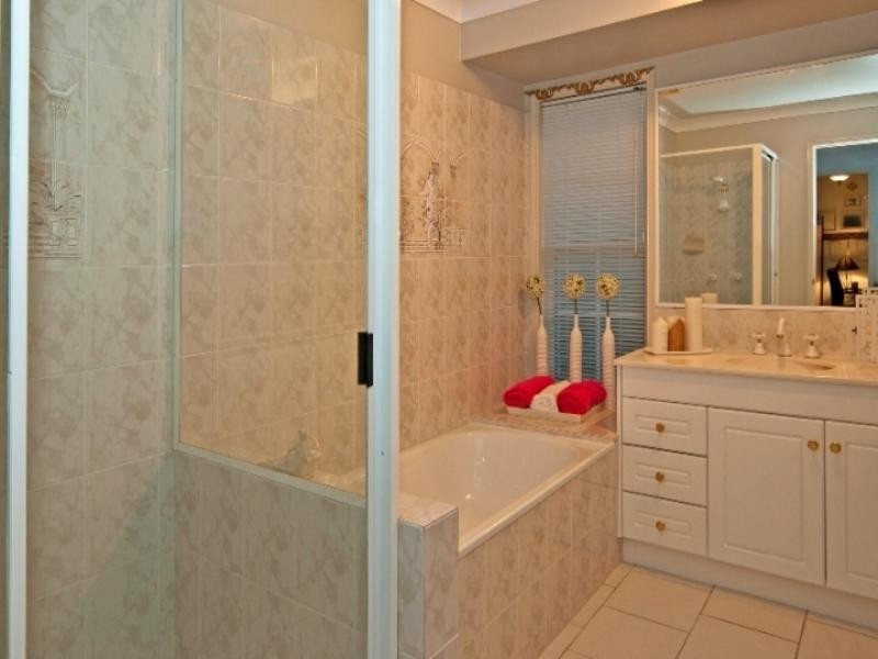 27 Paul Tully Avenue, Collingwood Park QLD 4301