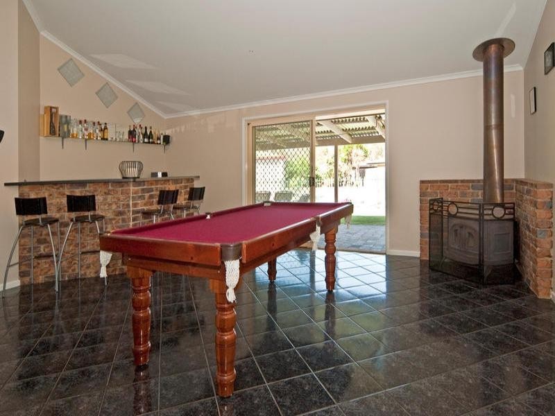 7 Karalla Court, Camira QLD 4300