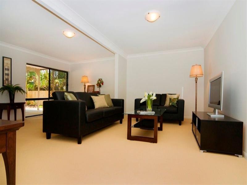 27a Glen Noble Avenue, Redbank Plains QLD 4301