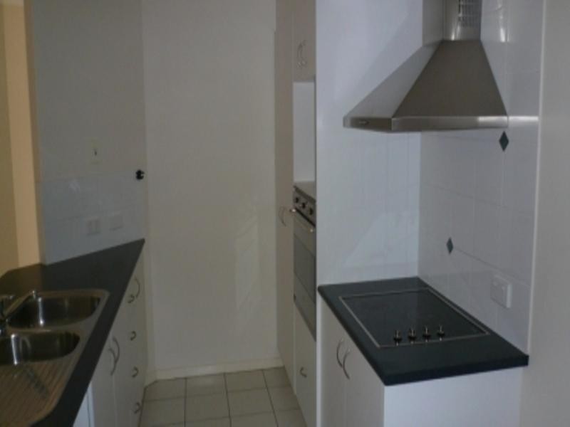 19 Collins, Collingwood Park QLD 4301