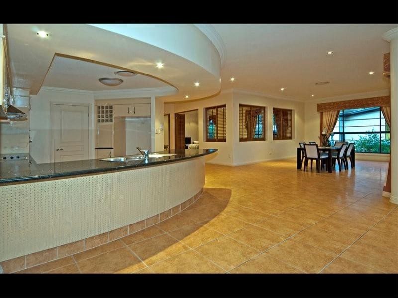 5 Fernbrook Close, Brookwater QLD 4300