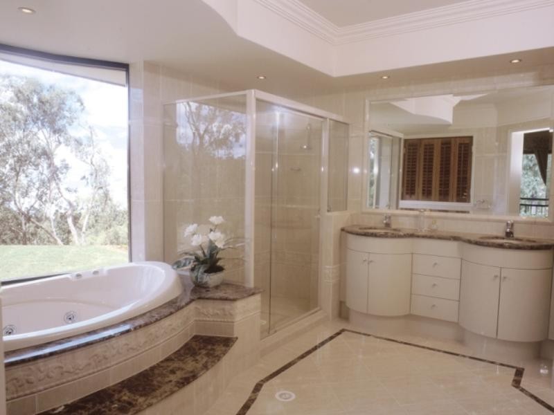 5 Fernbrook Close, Brookwater QLD 4300