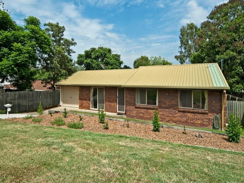 149 Cedar Road, Redbank Plains QLD 4301