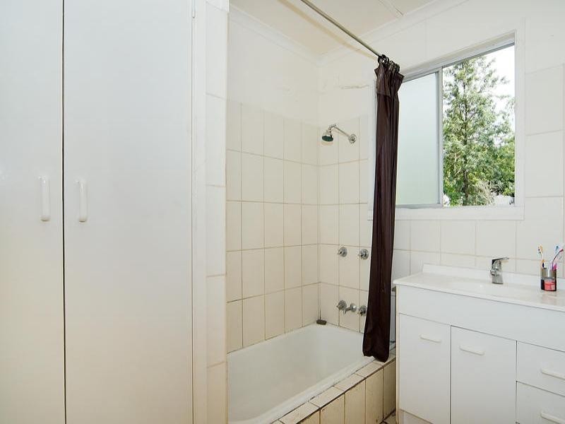 501 Redbank Plains Road, Redbank Plains QLD 4301