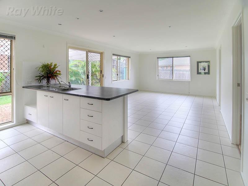 5 Power Court, Goodna QLD 4300