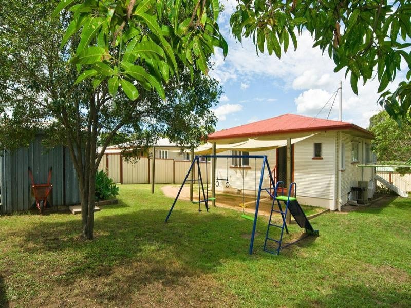 28 Grenadier Circle, Ebbw Vale QLD 4304