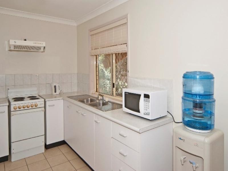 10 Jenkins Court, Goodna QLD 4300