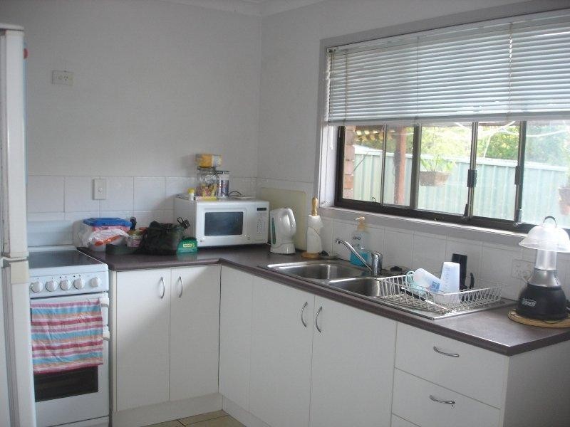 99 Redbank Plains Road, Goodna QLD 4300