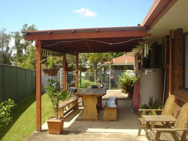 99 Redbank Plains Road, Goodna QLD 4300