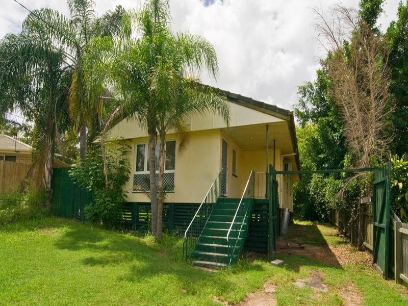 7 Lodge Court, Goodna QLD 4300