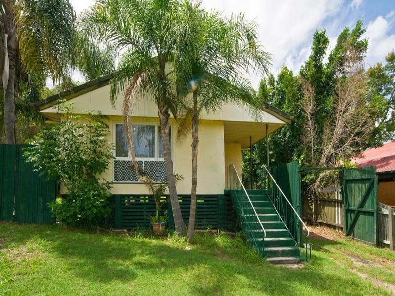 7 Lodge Court, Goodna QLD 4300