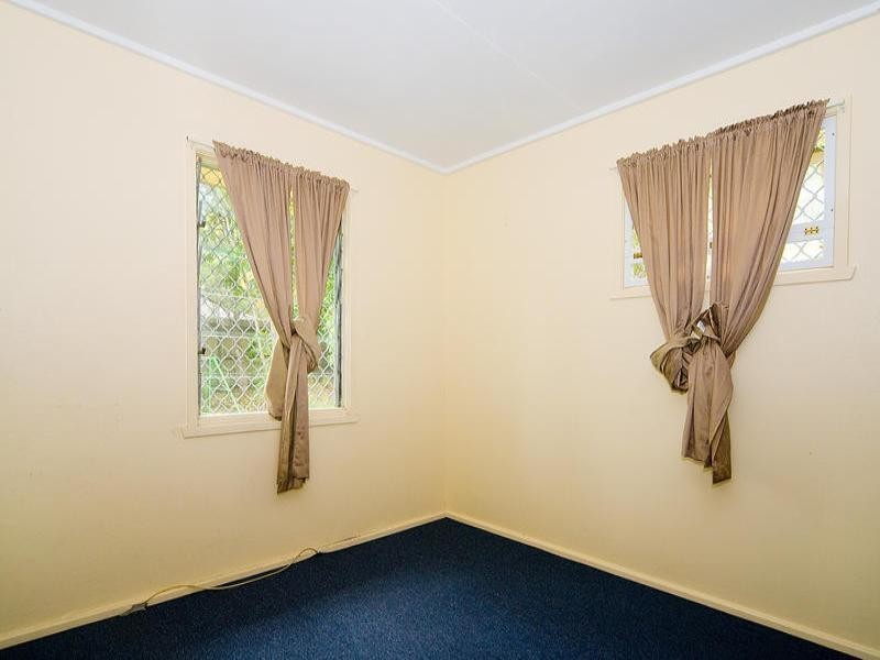 7 Lodge Court, Goodna QLD 4300