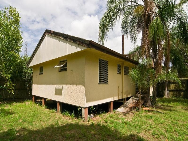 7 Lodge Court, Goodna QLD 4300