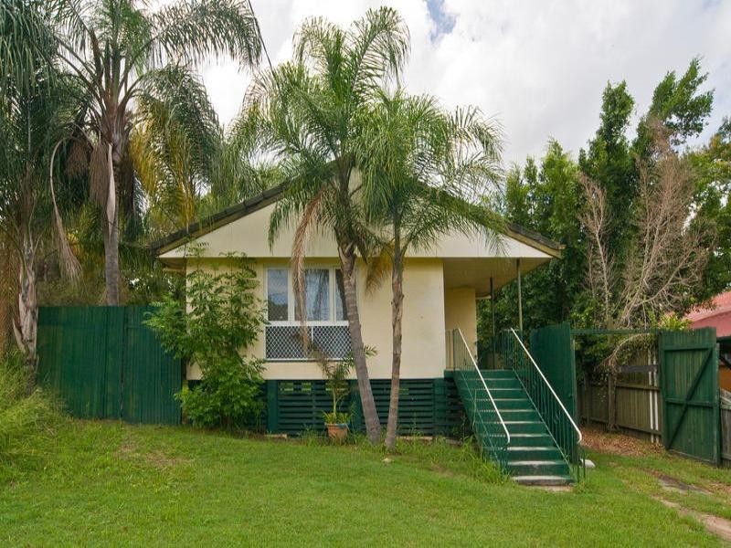 7 Lodge Court, Goodna QLD 4300