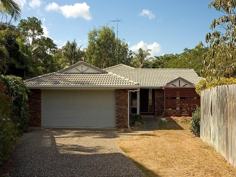 9 McCormack Court, Collingwood Park QLD 4301